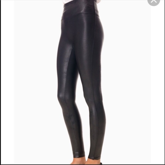SPANX Pants - Spanx faux leather leggings L